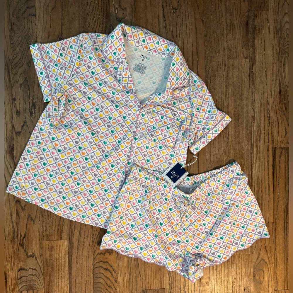 Roller Rabbit x Target Store Exclusive Geo Hearts Short Sleeve and Short Pajamas